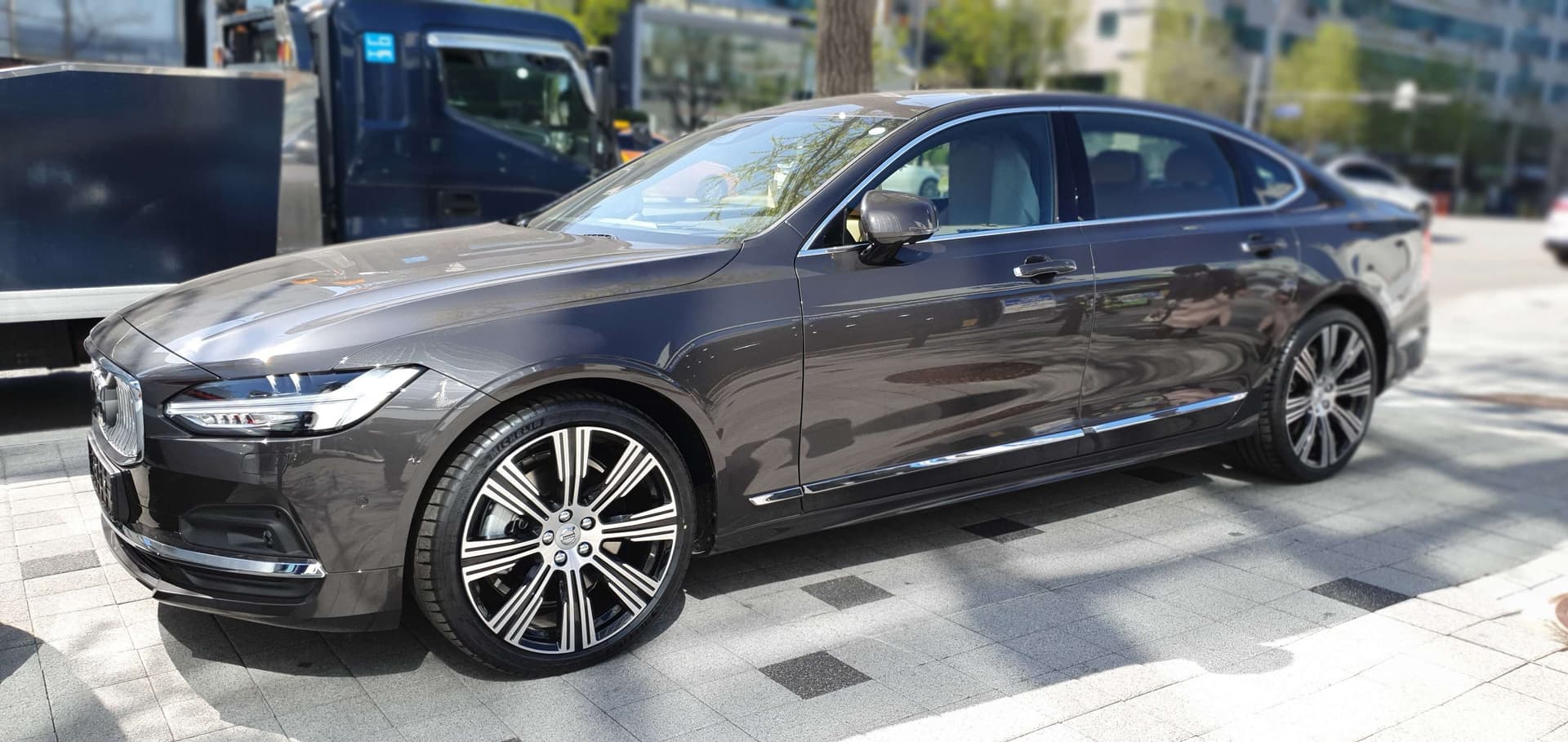 볼보 S90 B6 AWD 인스크립션 게시글 썸네일