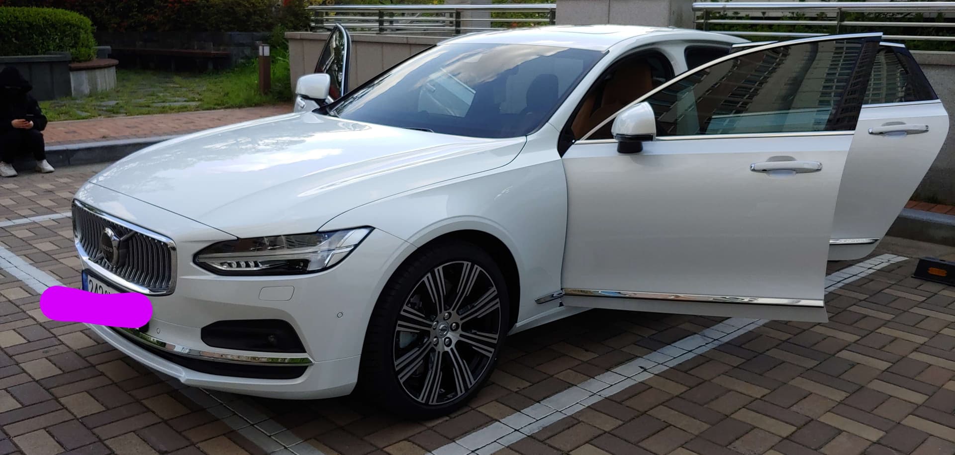 볼보 S90 B6 AWD 인스크립션 게시글 썸네일