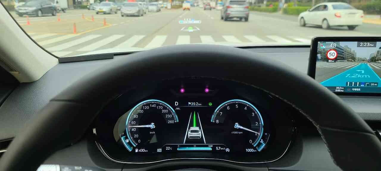 제네시스 GV70 가솔린 2.5 터보 2WD 파퓰러I 패키지 게시글 썸네일