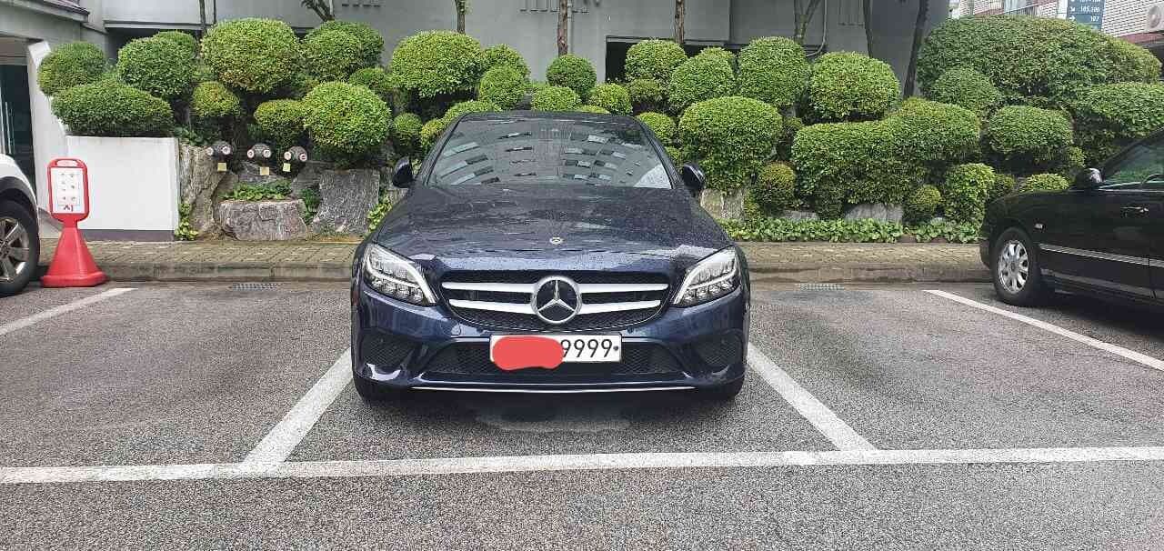 벤츠 C-클래스 C 200 아방가르드 게시글 썸네일