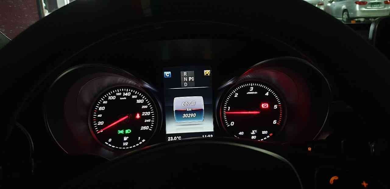 벤츠 C-클래스 C220d 아방가르드 게시글 썸네일