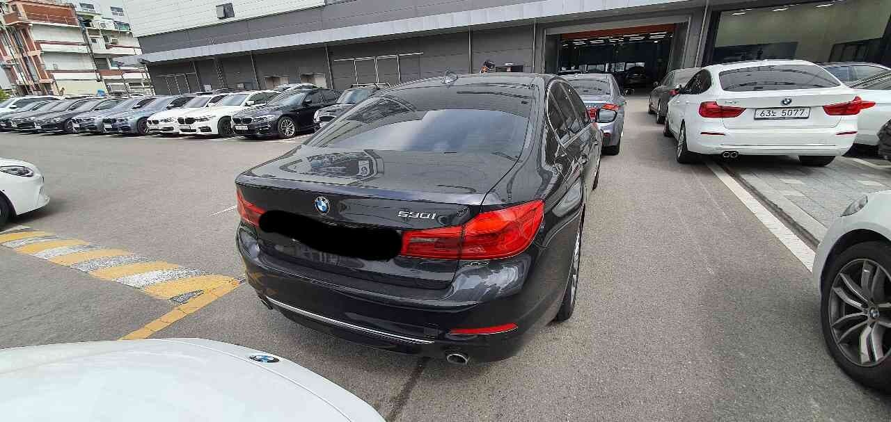 BMW 5시리즈 530i 럭셔리 플러스 게시글 썸네일