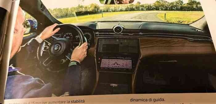 마세라티 그리칼레 실내 유출 됐네요   게시글 썸네일