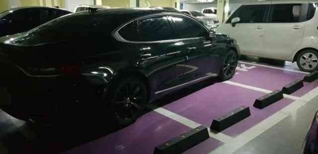 그랜져 가로본능 무개념 주차 게시글 썸네일