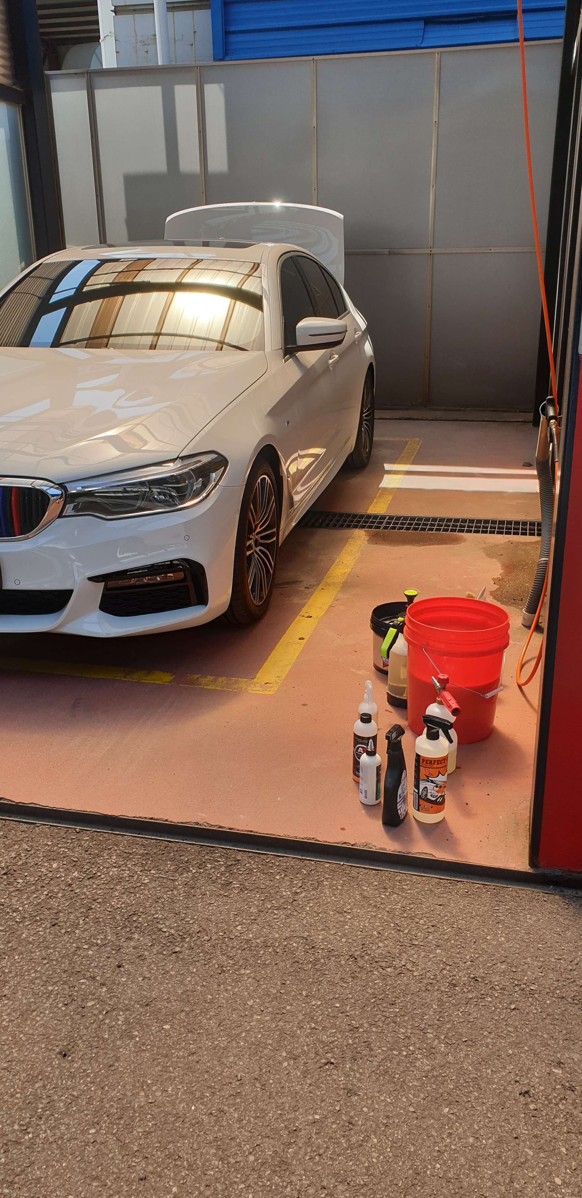 <세차인증 합니다> 마눌님차량과함께 두대세차 게시글 썸네일