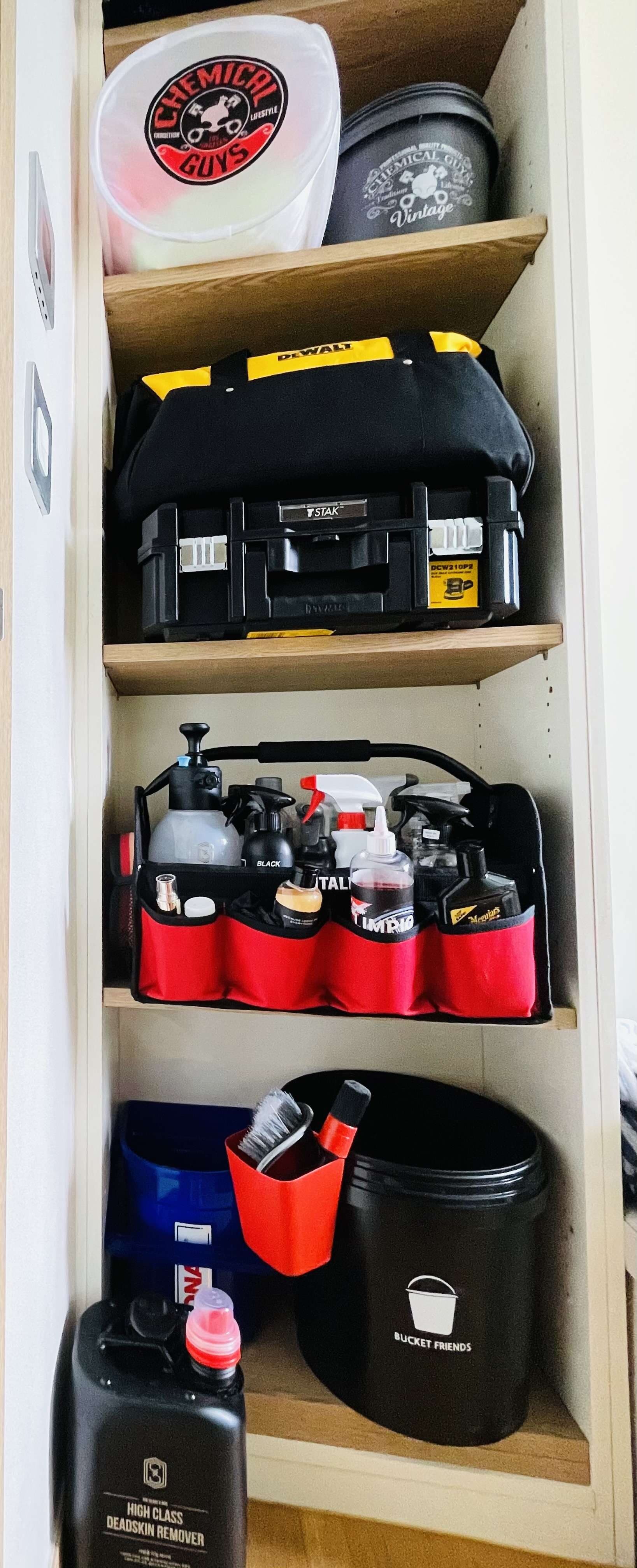 굴러다니던 세차용품들 정리했습니다!! 게시글 썸네일