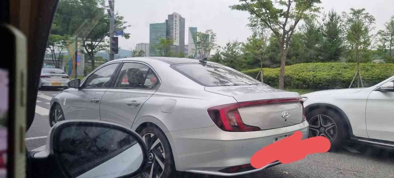 이 차 뭔가요? 게시글 썸네일