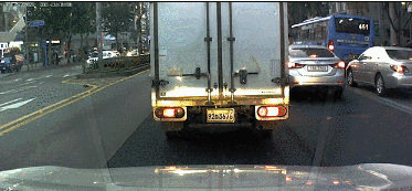 (퍼옴)경차의 무리한 끼어들기 최후? 게시글 썸네일