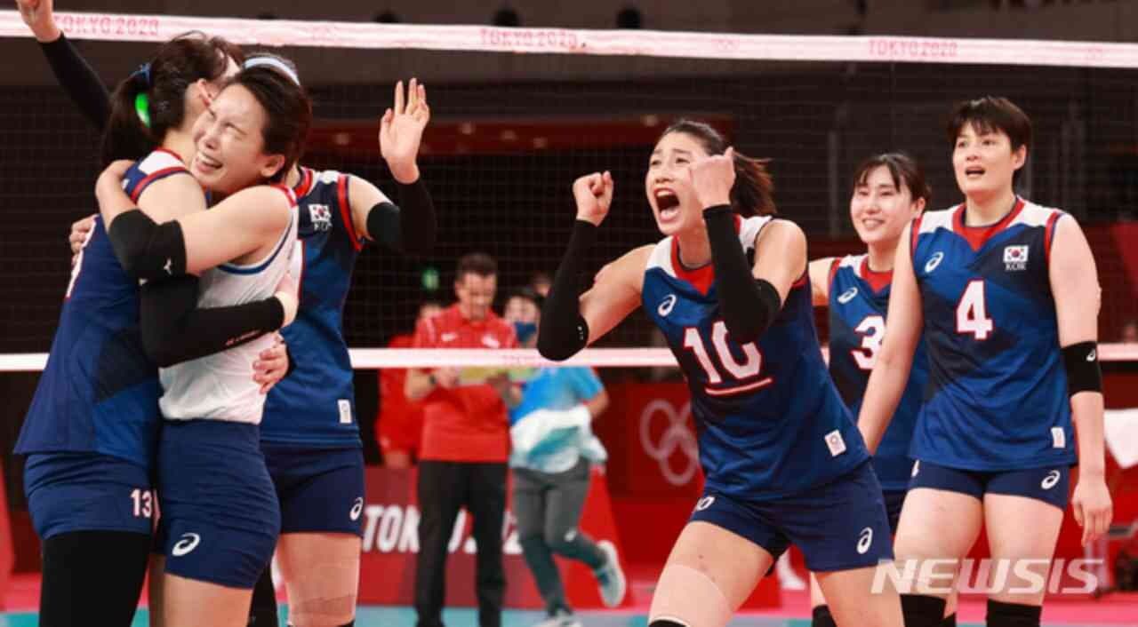 신난당~ 여자배구 4강~~♥ 게시글 썸네일