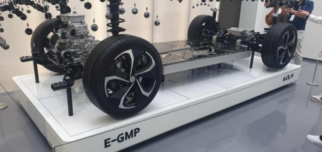 현대차, E-GMP 기반 소형급 이하 전기차 투입 검토 게시글 썸네일