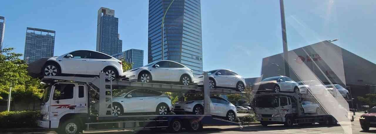 테슬라 탁송차 발견 ~ 게시글 썸네일