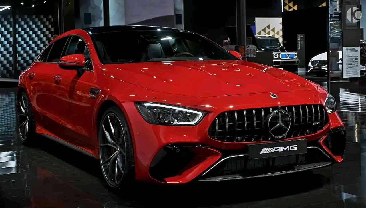 ? 2022 mercedes-amg gt 63s e-performance 게시글 썸네일