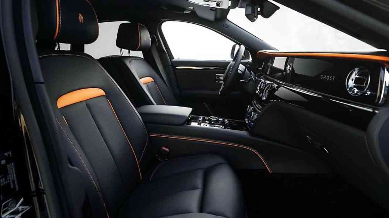 초호화 세단 튜닝의 정석, 롤스로이스 고스트 스포펙 게시글 썸네일