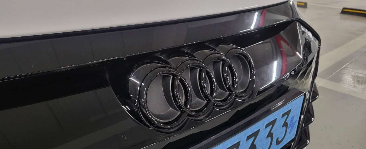 블랙 앰블럼 튜닝 게시글 썸네일