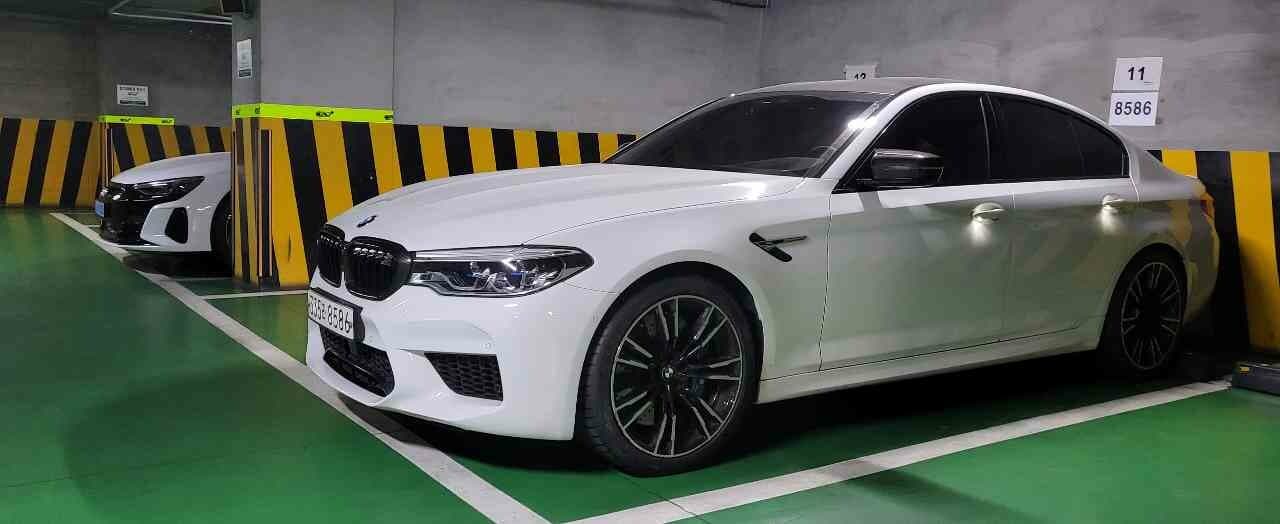 M5(F90) 타이어교환 후기~ (말 많음 주의..ㅋ) 게시글 썸네일