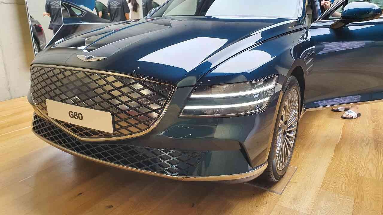 제네시스 eG80 보고왔네용~하남 게시글 썸네일