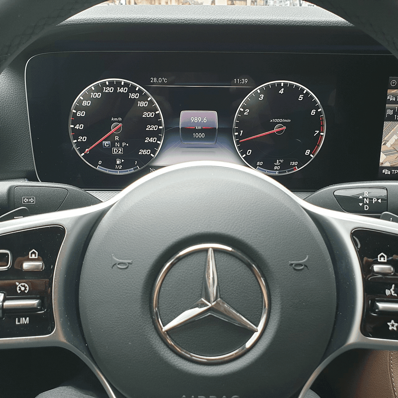 벤츠 오너님들 와이퍼 소음 괜찮으세요?  게시글 썸네일