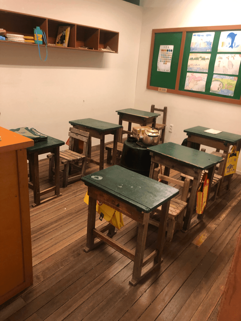 아침부터 떠나는 추억여행 게시글 썸네일