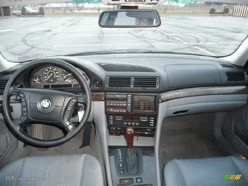 BMW 7시리즈 인테리어 변천사 게시글 썸네일