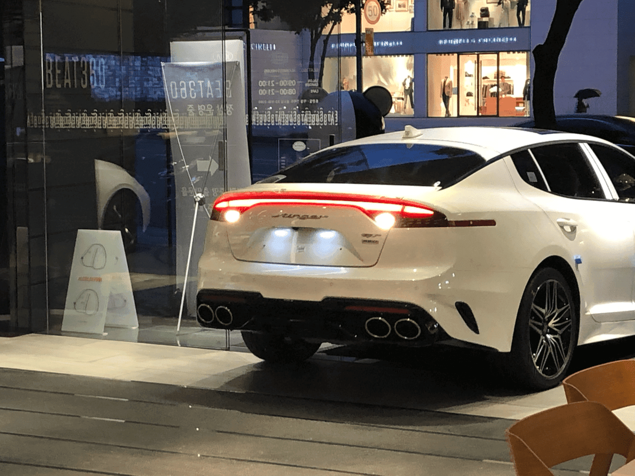 스팅어 전시 되었습니다 게시글 썸네일