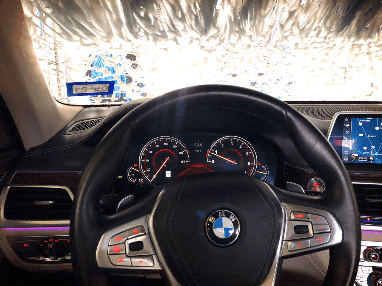 오늘 넘 더워서 세차하고 왔어용 게시글 썸네일