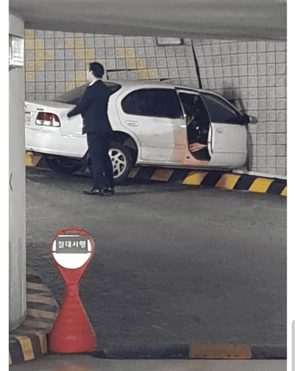 안양 롯데백화점..사고.. 게시글 썸네일