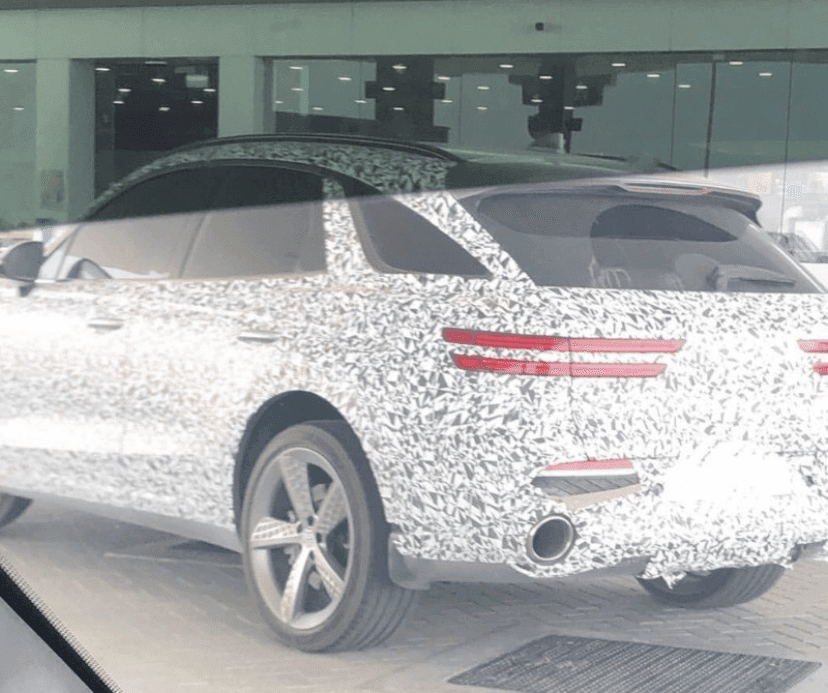 GV70 위장막 없는 뒷모습 윤곽 나왔네요  게시글 썸네일