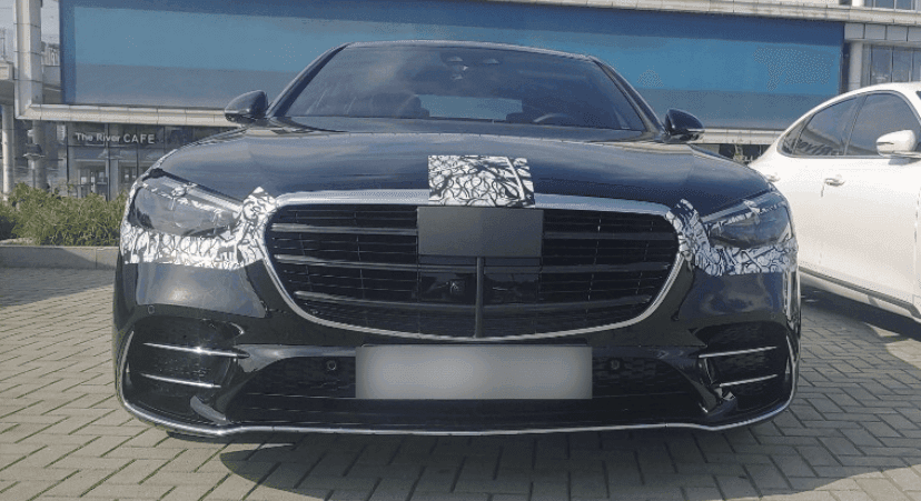 신형 S클래스 한국에서 열심히 테스트중 게시글 썸네일