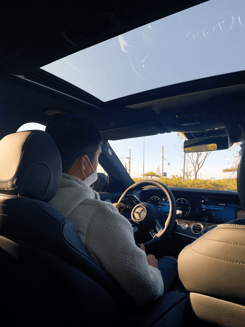 페이스리프트 220d AMG 사전예약하고 왔습니다!  게시글 썸네일