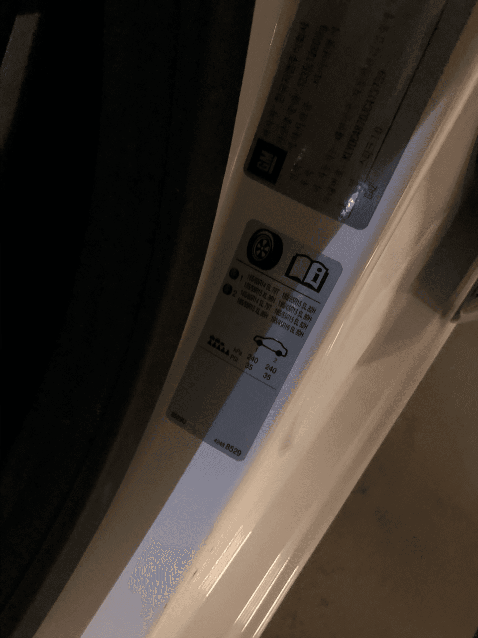 내차 타이어 적정 공기압은 얼마일까? 게시글 썸네일