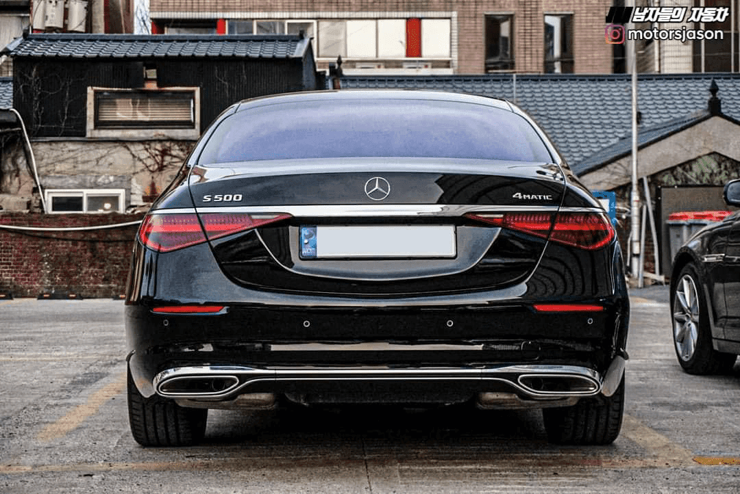 신형 S클래스 벌써 출고해서 돌아다니네요 ㅎ 게시글 썸네일