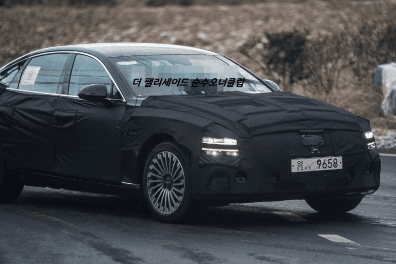 출시 앞두고 있는 제네시스 G80 전기차 게시글 썸네일