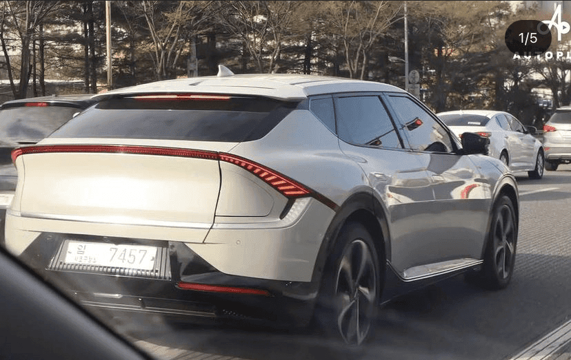 기아 EV6 공도 주행 사진 게시글 썸네일