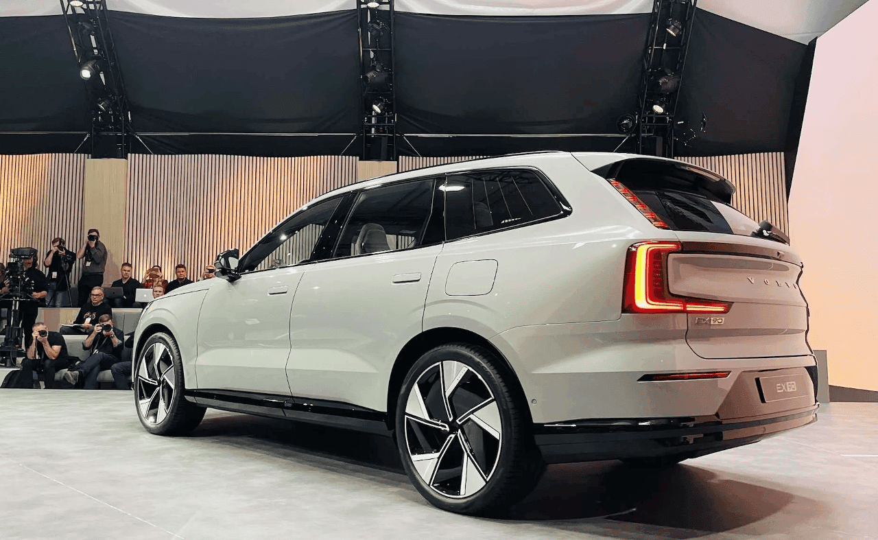 볼보 XC90 풀체인지 겁나 예쁘네요 게시글 썸네일