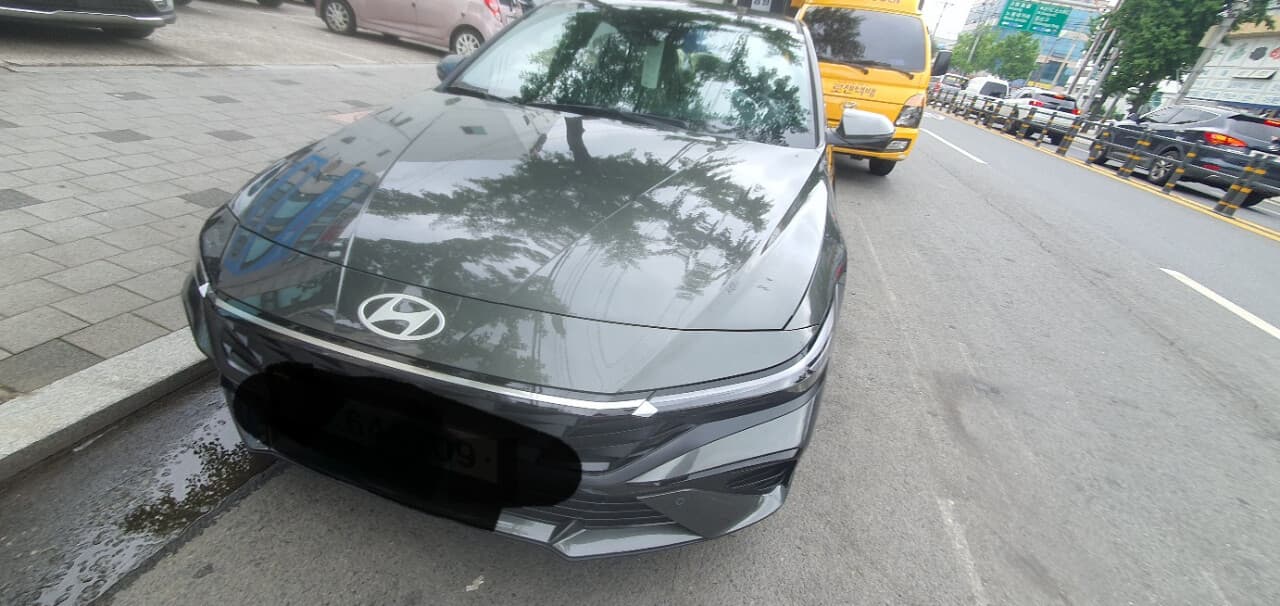 현대 아반떼 1.6 가솔린 인스퍼레이션 게시글 썸네일