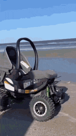 아빠들이 무조건 환장하는 유모차. gif 게시글 썸네일