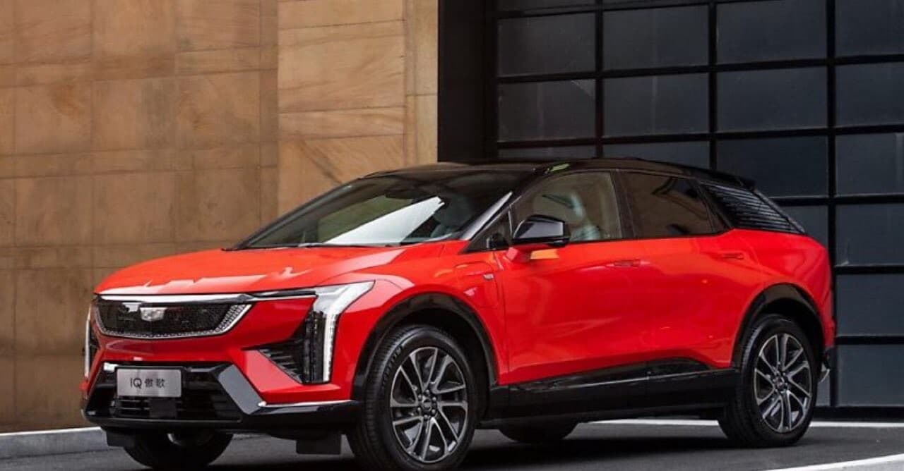 캐딜락 옵틱 공개  게시글 썸네일