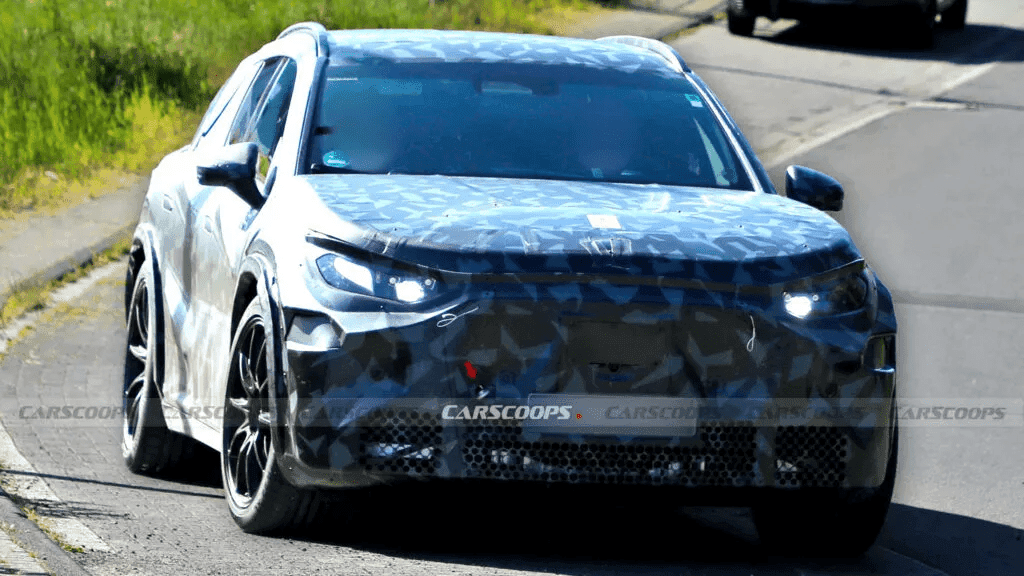 [스파이샷] 벤츠 AMG GT 4도어 일렉트릭 SUV  게시글 썸네일