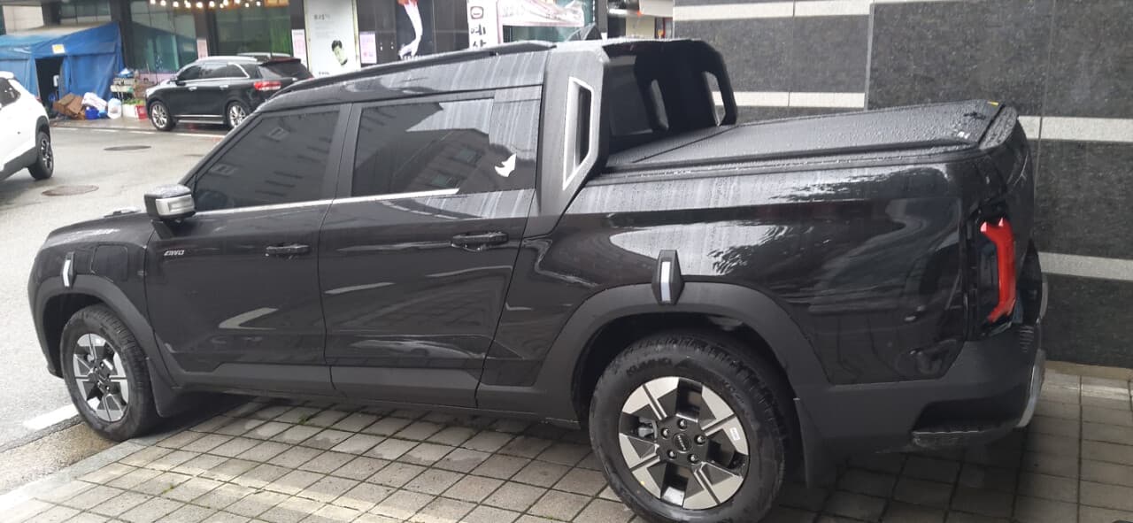 KGM 무쏘 EV MX AWD 게시글 썸네일