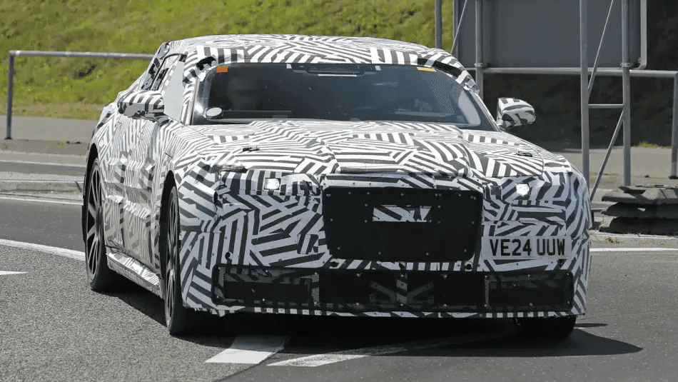 재규어 타입 00? 요상한 차를 만들고 있네요 (스파이샷)  게시글 썸네일