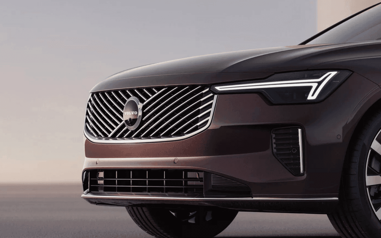 볼보 S90 페이스리프트 가격 떴습니돠 6천만원대부터네요!  게시글 썸네일