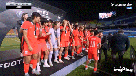 답없는 정몽규. gif 게시글 썸네일