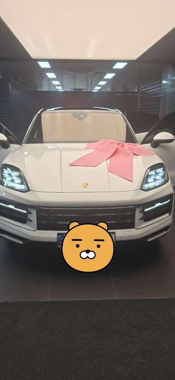 포르쉐 카이엔 쿠페 S E-하이브리드 출고인증! 게시글 썸네일