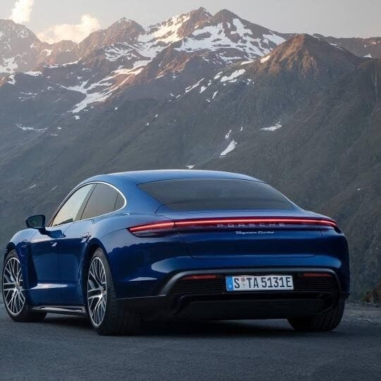 포르쉐 타이칸 공개했네요 게시글 썸네일