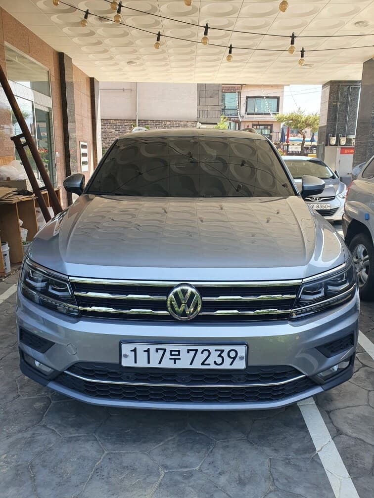 폭스바겐 티구안 2.0 TDI 프레스티지 올스페이스 게시글 썸네일