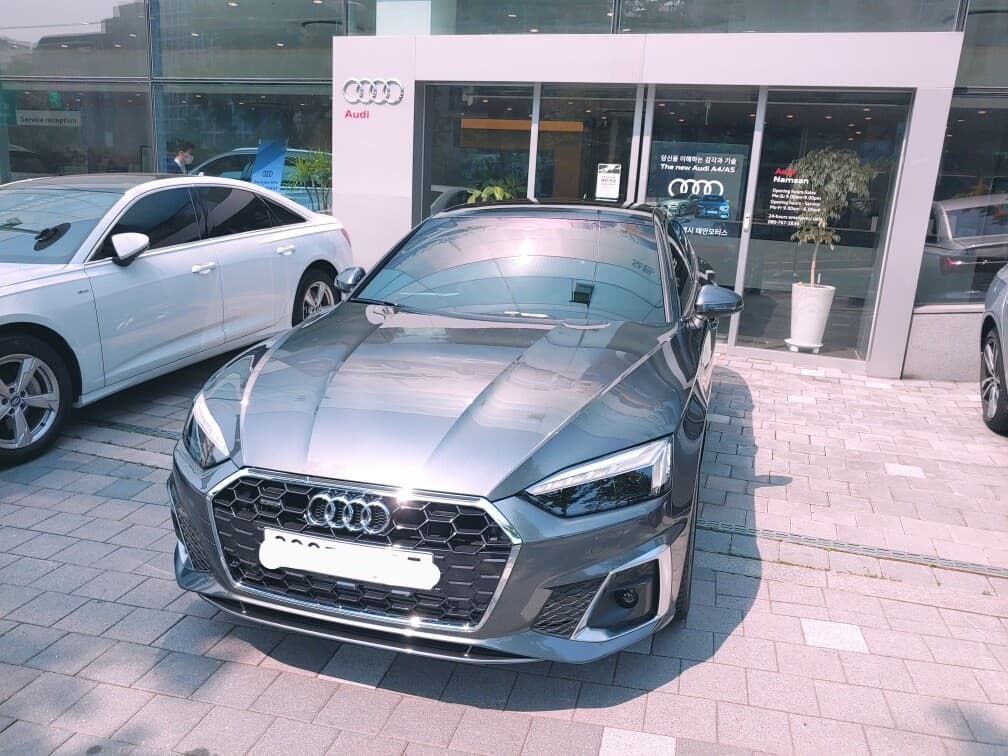 아우디 A5 45 TFSI 콰트로 프리미엄 스포츠백 게시글 썸네일