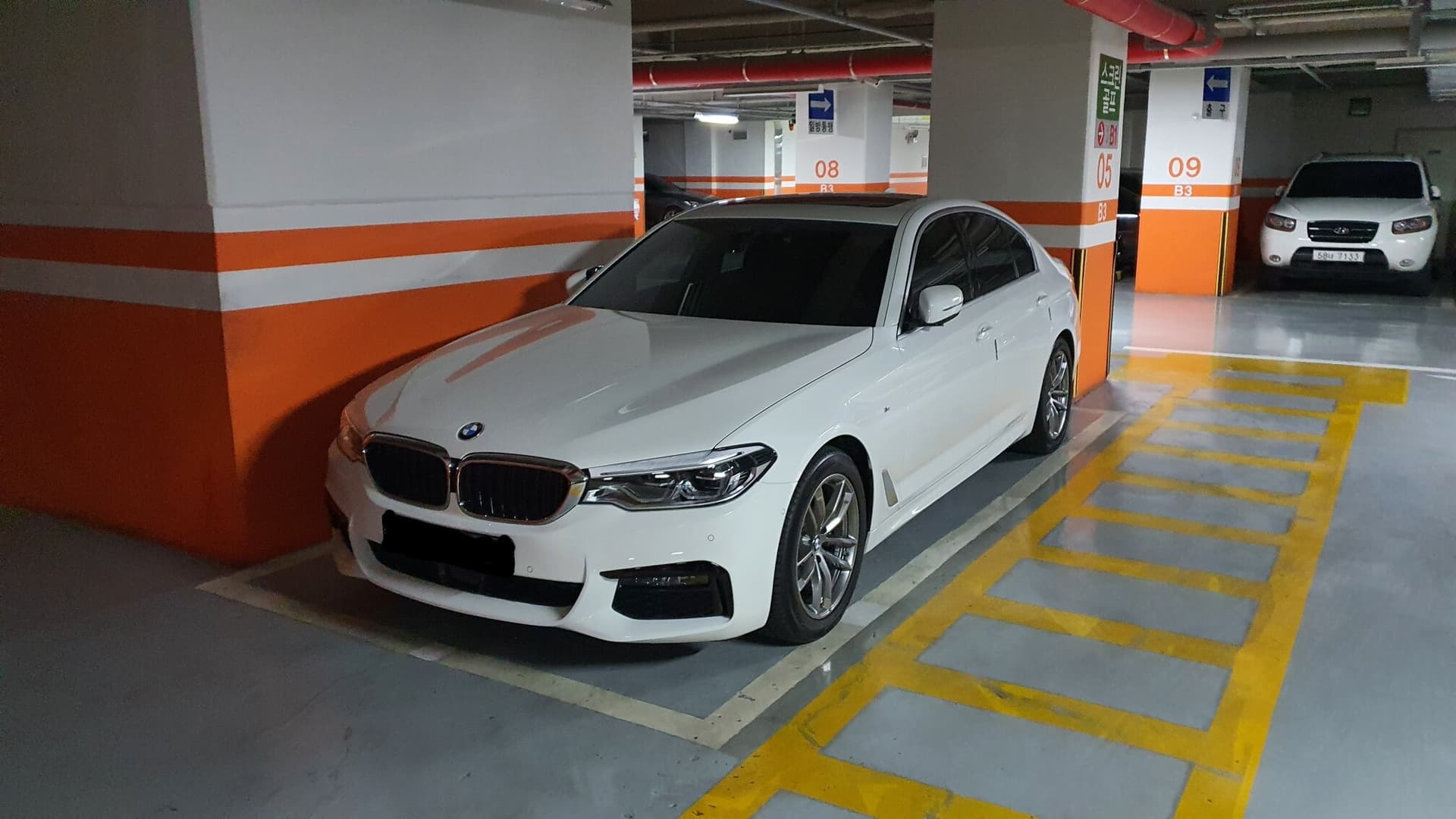 BMW 5시리즈 520i M 스포츠 게시글 썸네일