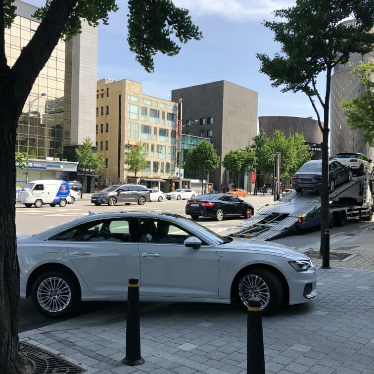 아우디 A6 45 TFSI 콰트로 프리미엄 게시글 썸네일