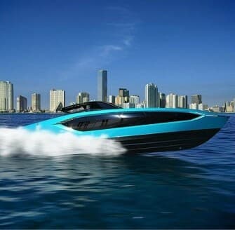 4천마력 람보르기니 요트 게시글 썸네일