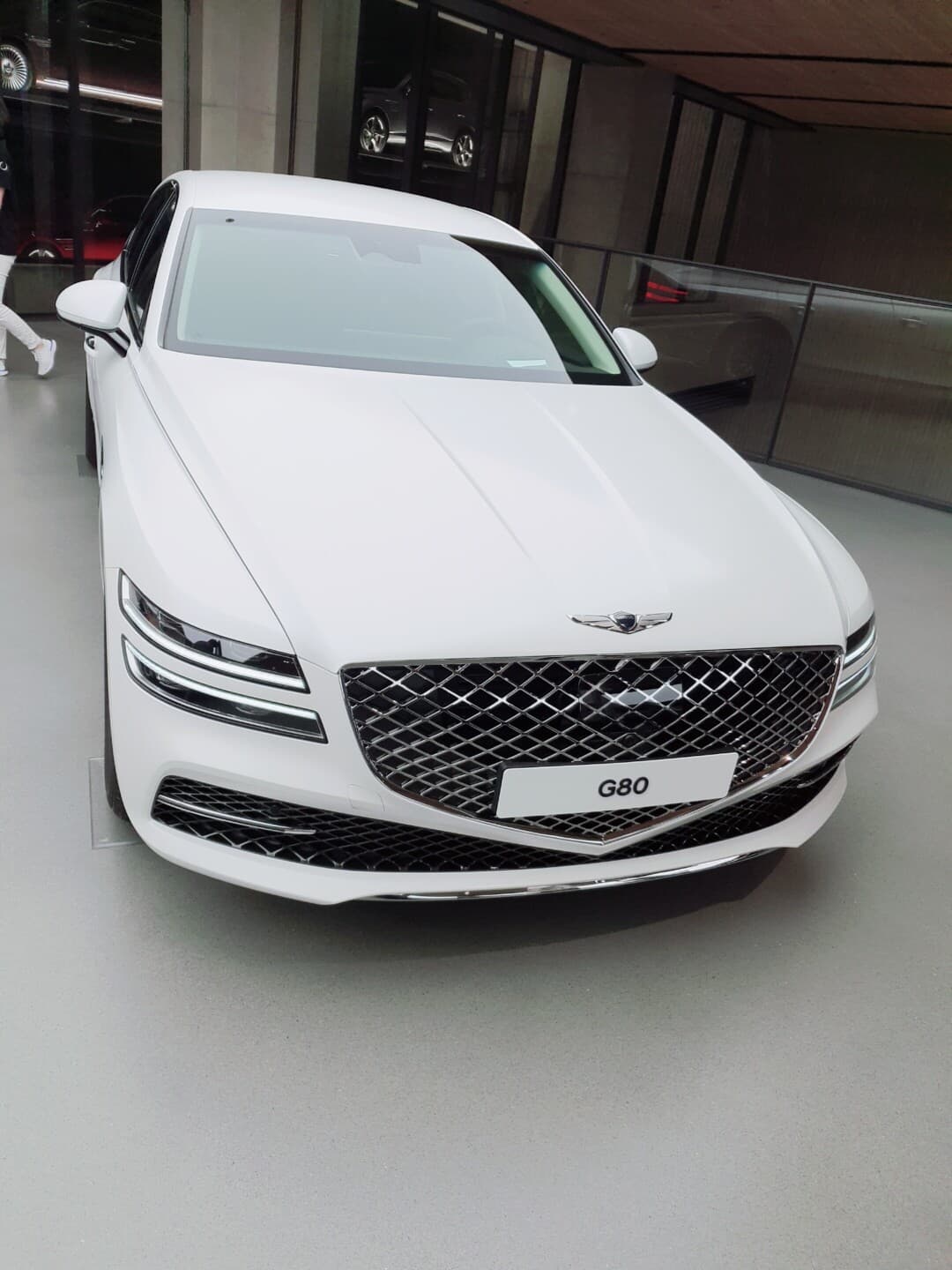 G80 vs 520i 게시글 썸네일